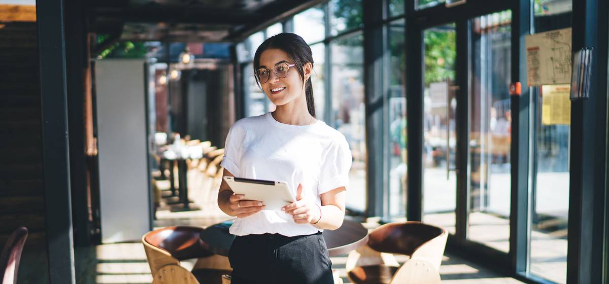 Employee working with tablet